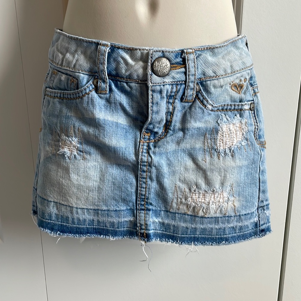 5/$20 Justice Distressed Jean Skort